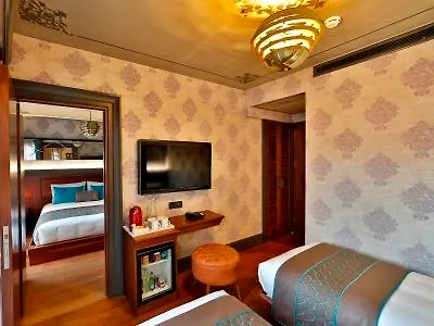 Sanat Boutique Pera 3*