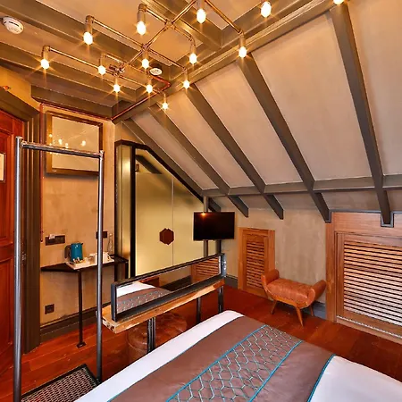 Hotel Sanat Boutique Pera 3*