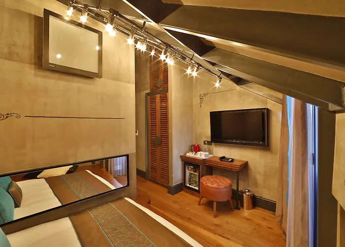 Sanat Boutique Pera Hotel 3*