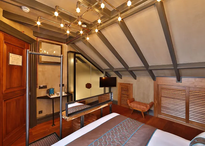 Sanat Boutique Pera 3*