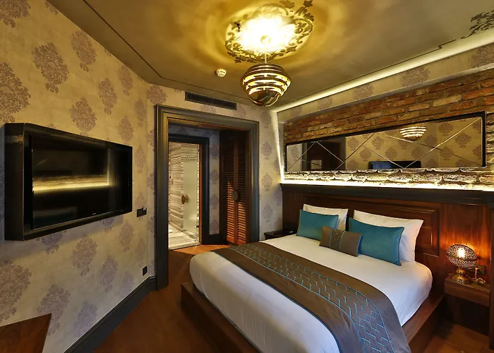 Hotel Sanat Boutique Pera 3*