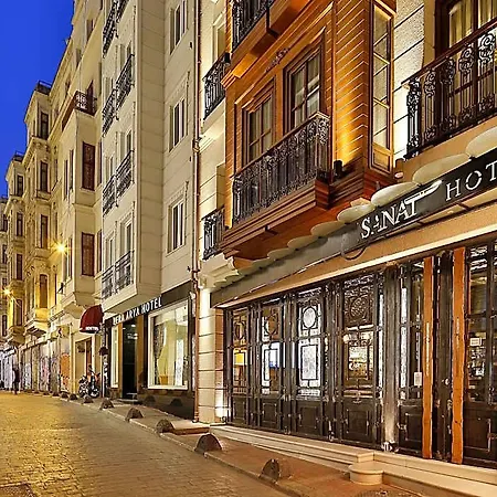 Sanat Boutique Pera 3*