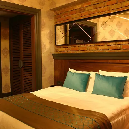 Sanat Boutique Pera 3*